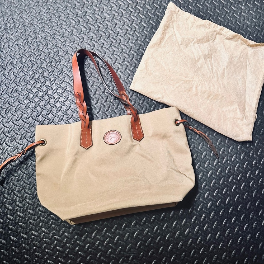 Dooney & Bourke Khaki and Brown Tote Shopping large Bag